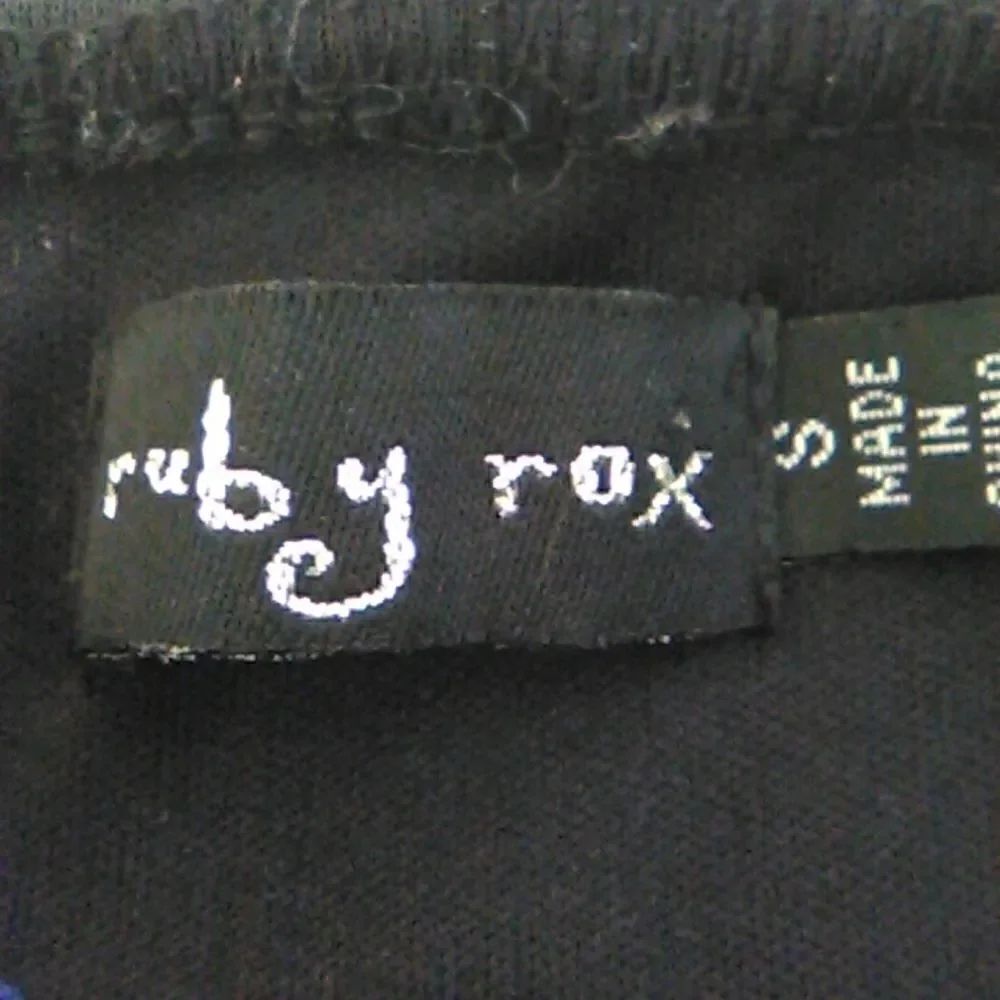 Ruby Rox Evening Dress - Picture 8 of 11